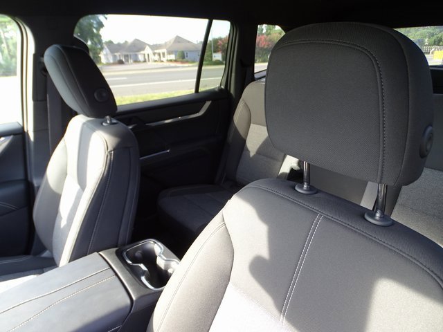 2025 Gmc Acadia Elevation photo 5