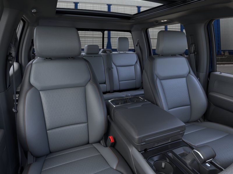 2025 Ford F-150 Lightning Lariat photo 10