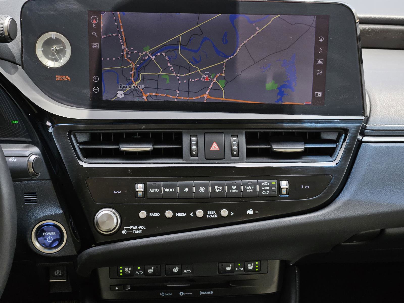 2022 Lexus ES 300h photo 34