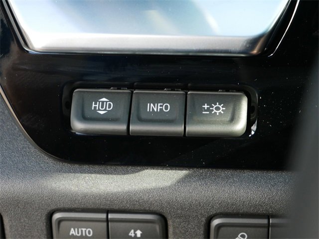 2025 Chevrolet Silverado 3500HD High Country photo 15
