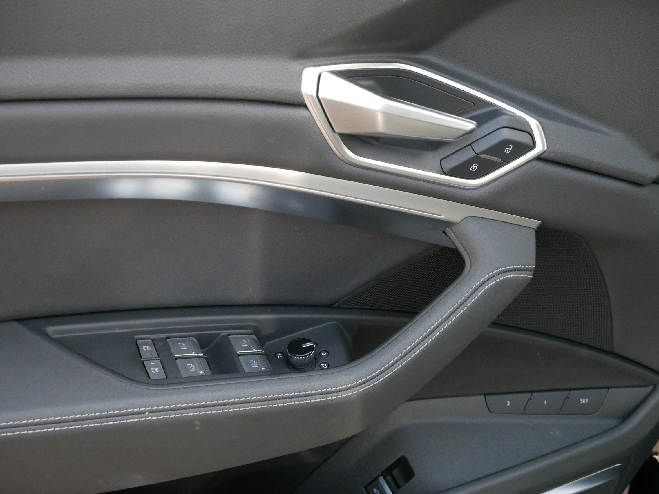 2021 Audi e-tron Sportback Premium Plus photo 19