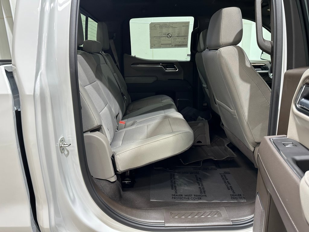 2026 Chevrolet Silverado 1500 LT photo 32