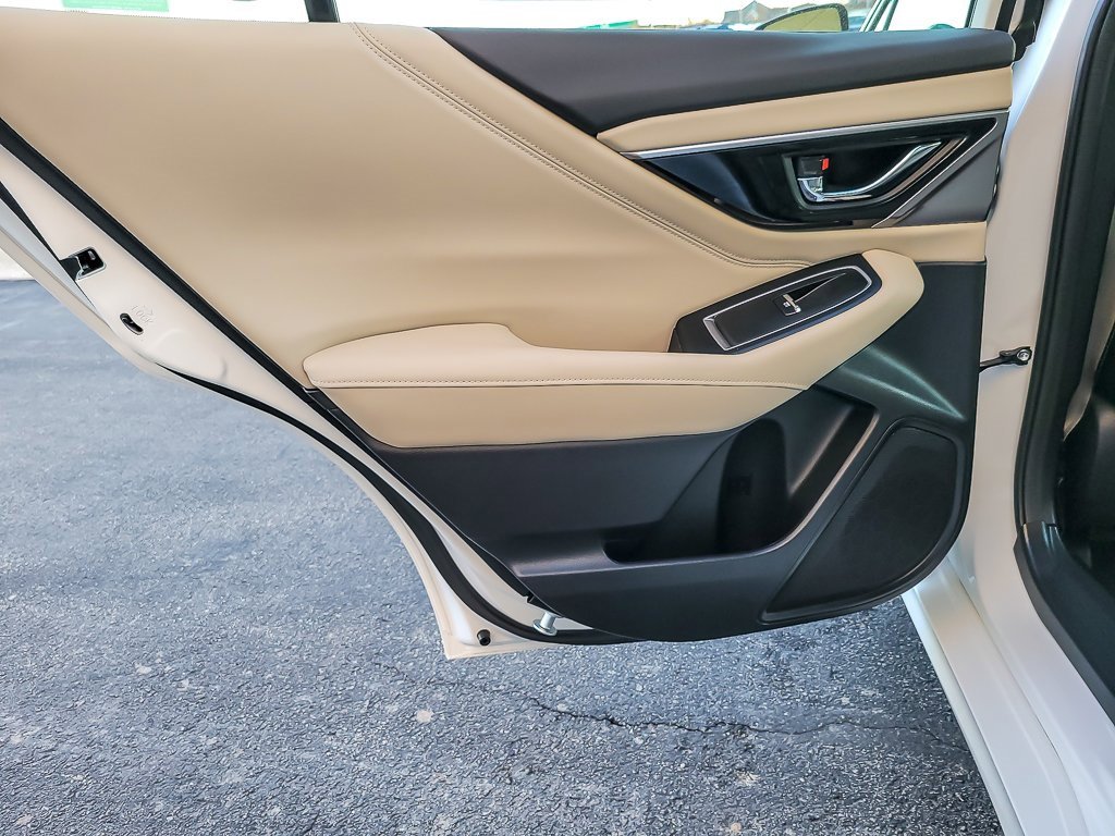 2025 SUBARU LEGACY - Image 18