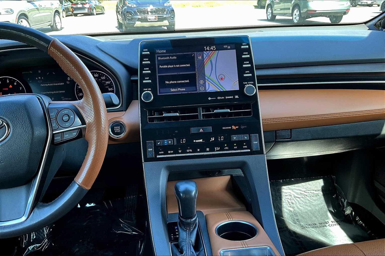 2020 Toyota Avalon Limited photo 6