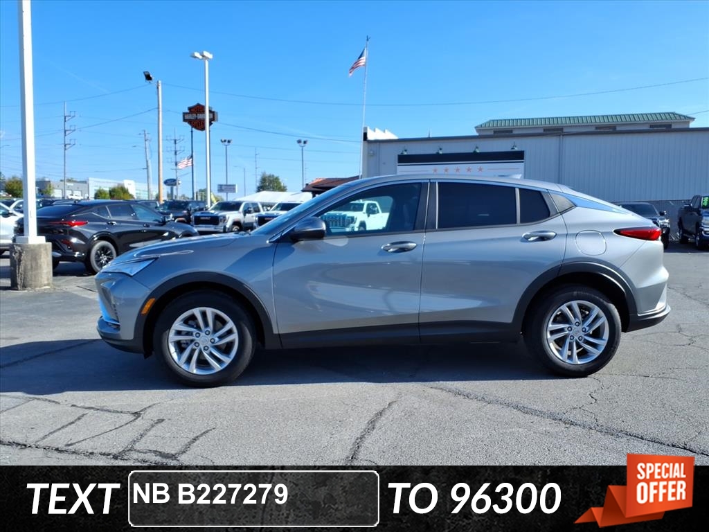 2025 Buick Envista Preferred photo 2