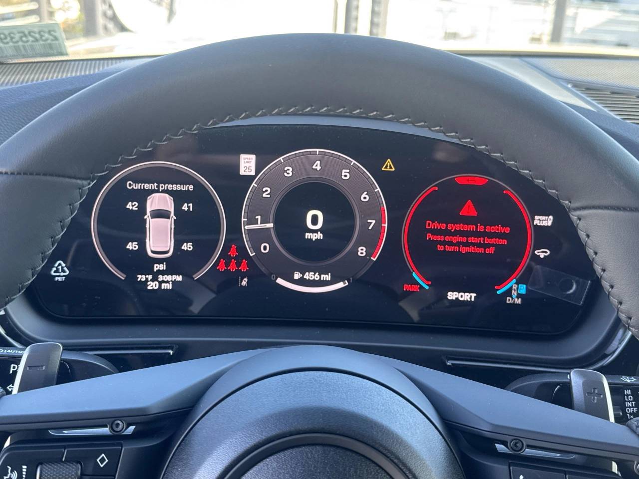 2025 Porsche Cayenne Base photo 13