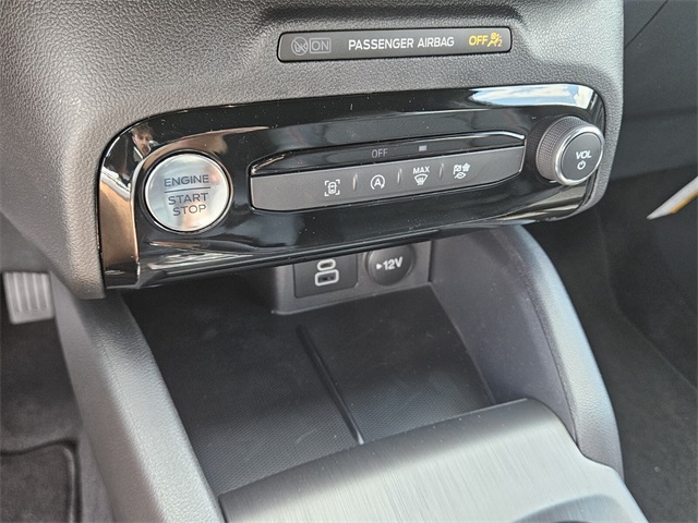 2025 Ford Escape ST-Line photo 20