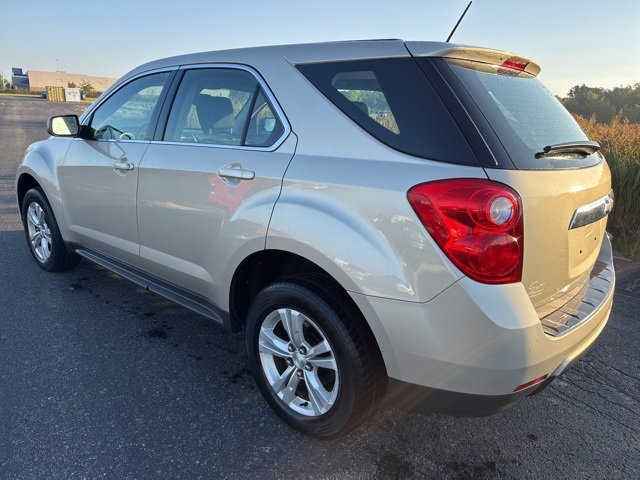 2015 Chevrolet Equinox LS photo 6