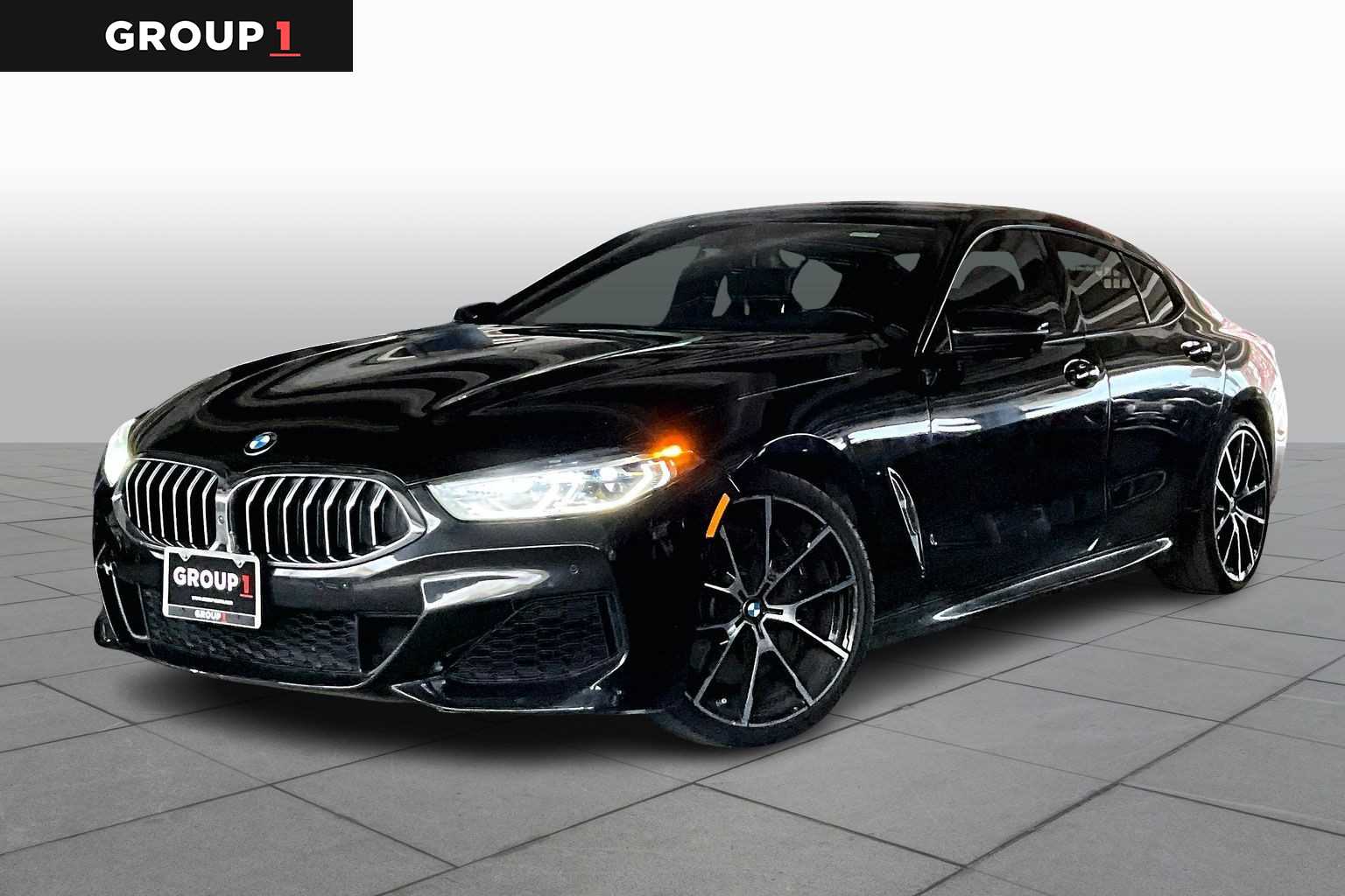 2022 BMW 8 Series 840i