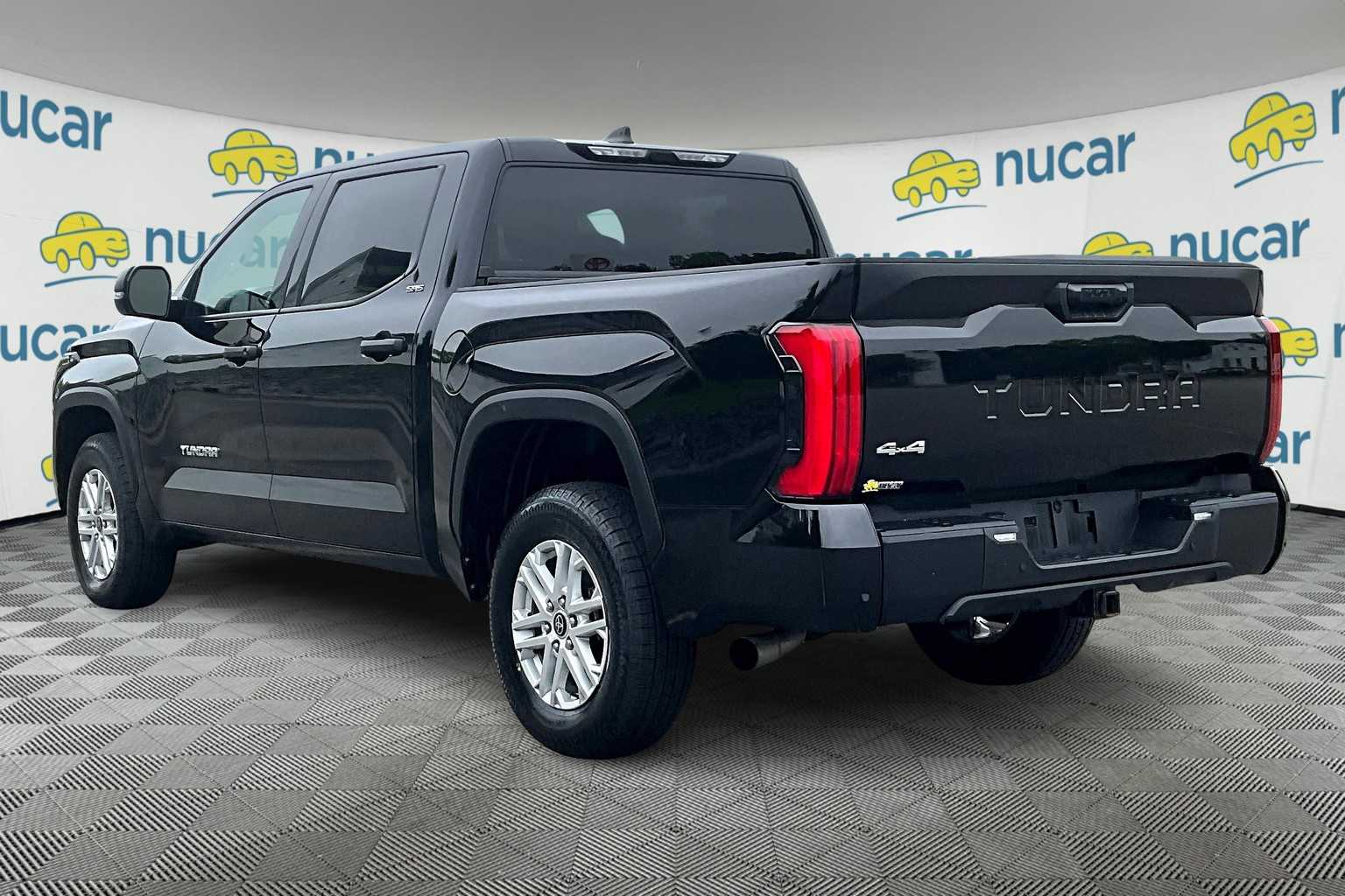 2022 Toyota Tundra SR5 photo 4