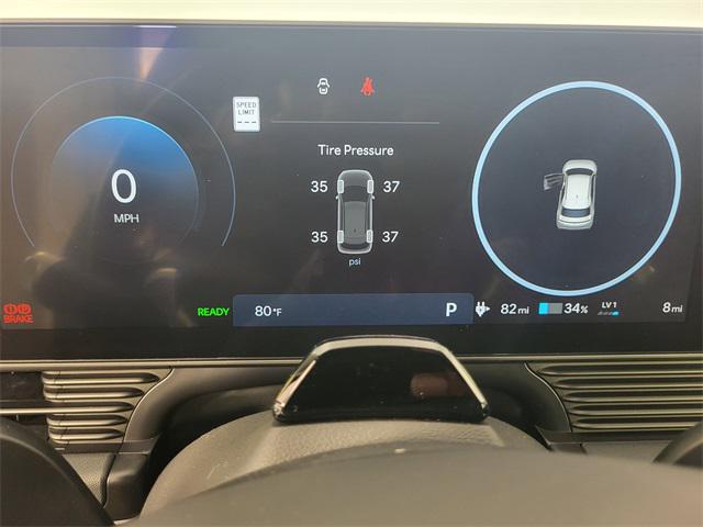 2025 Hyundai Ioniq 5 SEL photo 12