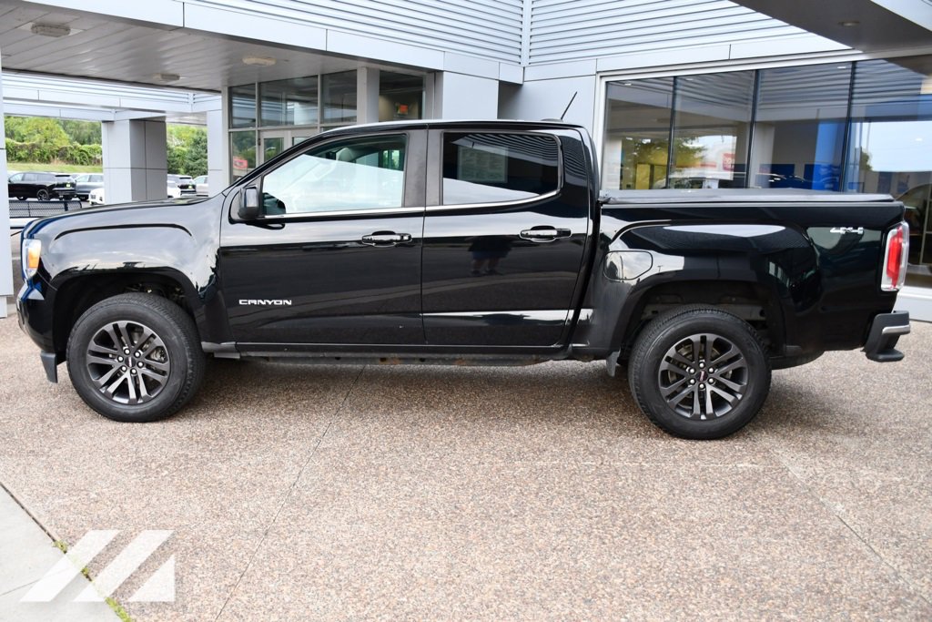 2017 Gmc Canyon SLE photo 2