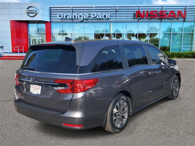 2024 Honda Odyssey EX-L photo 2