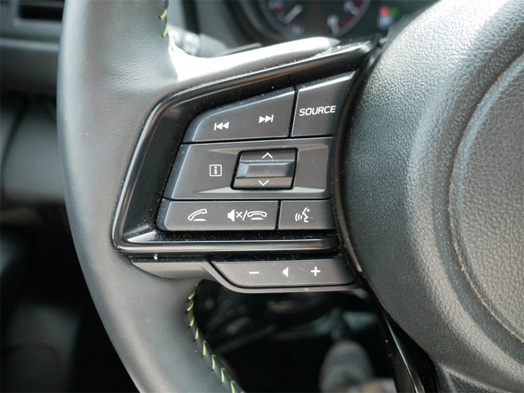 2025 Subaru Ascent Onyx Edition Touring photo 23