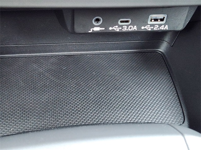 2025 Subaru Crosstrek Premium photo 15