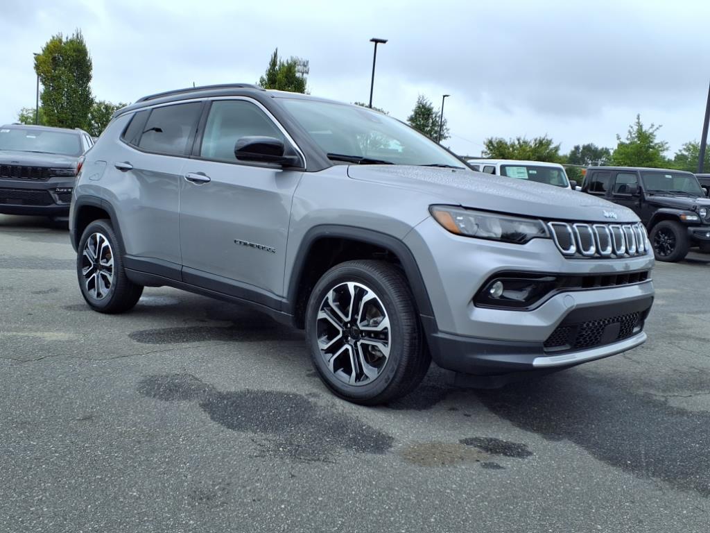 2022 Jeep Compass Limited photo 22