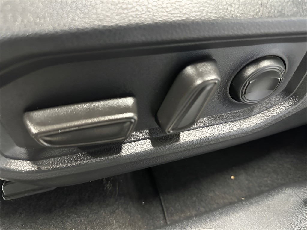 2022 Toyota Tundra SR5 photo 18