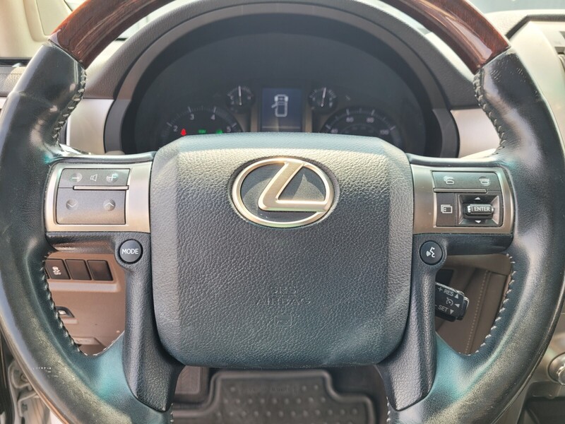 2014 Lexus GX 460 Base photo 23