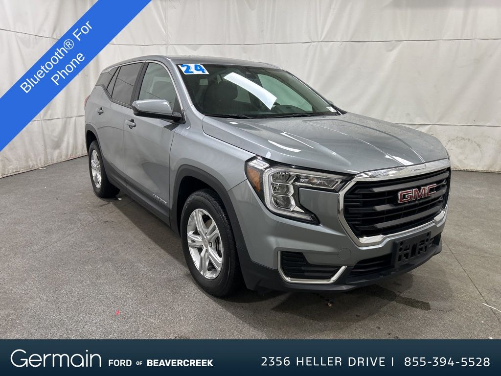 2024 GMC Terrain SLE's photo