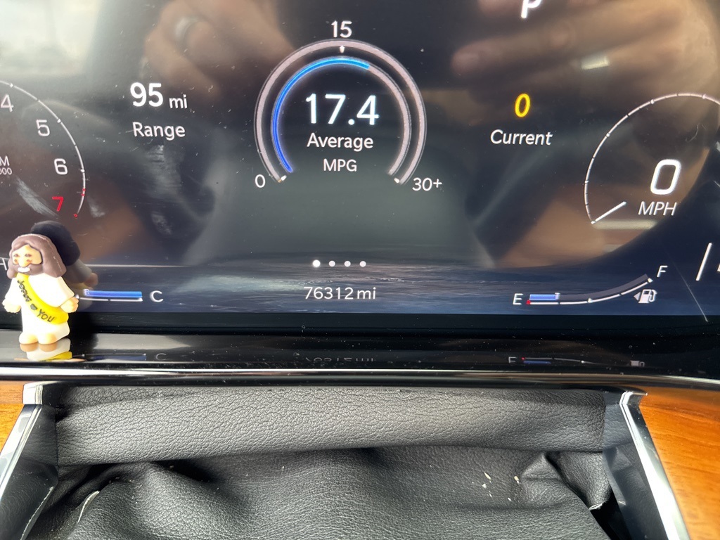 2022 Jeep Grand Wagoneer III photo 10