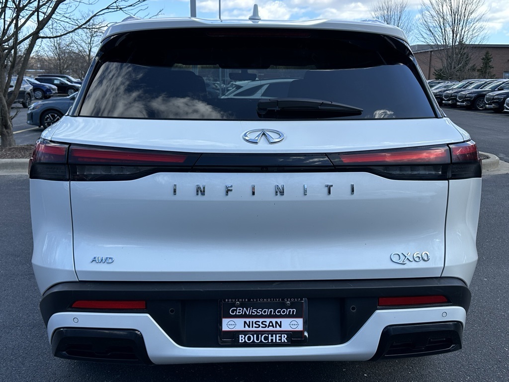 2024 Infiniti QX60 Luxe photo 5