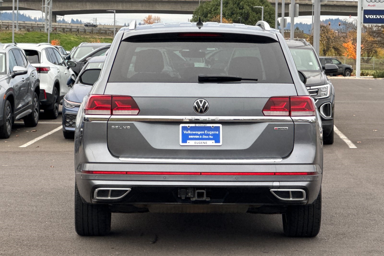 2022 Volkswagen Atlas V6 SEL Premium R-Line photo 4