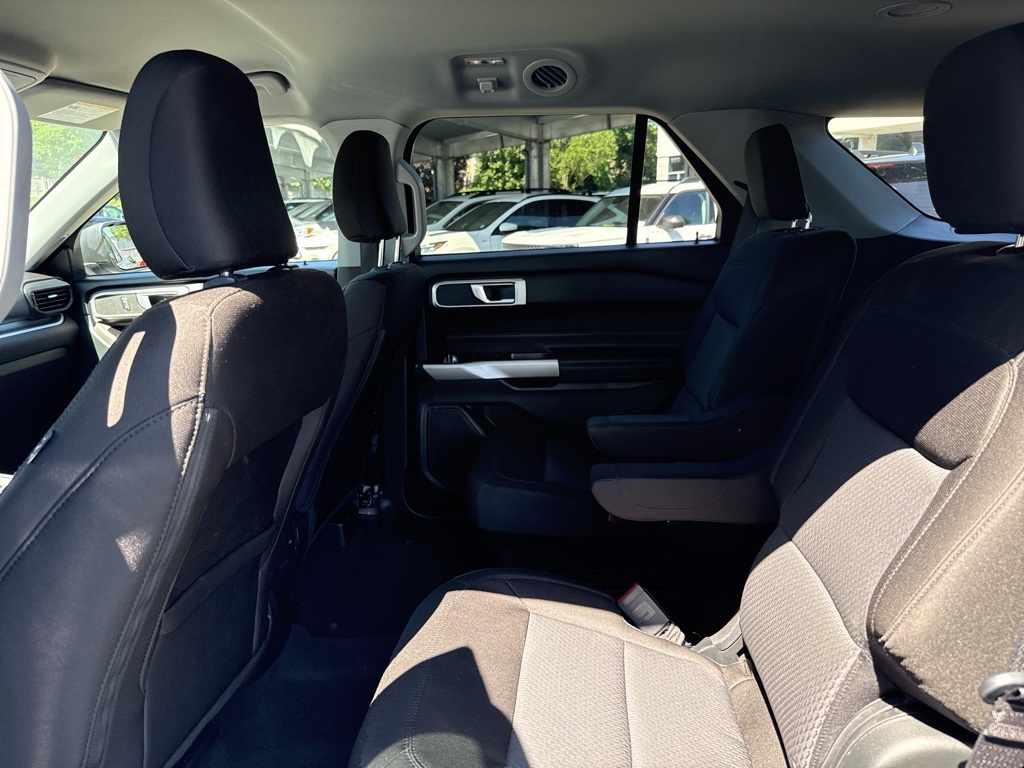 2022 Ford Explorer XLT photo 21