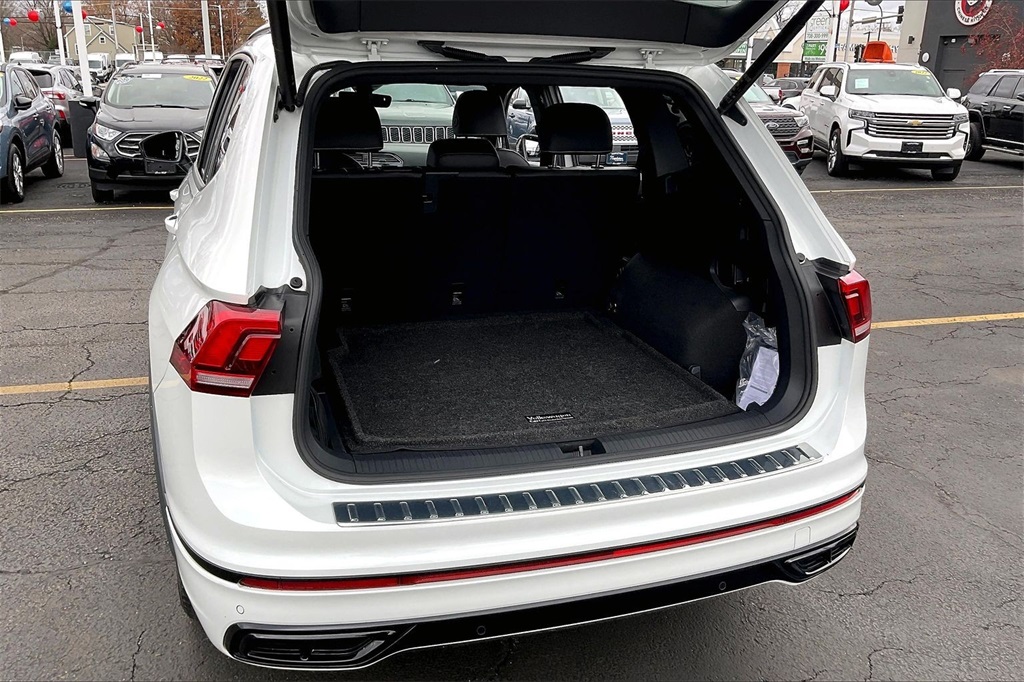 2022 VOLKSWAGEN TIGUAN - Image 26