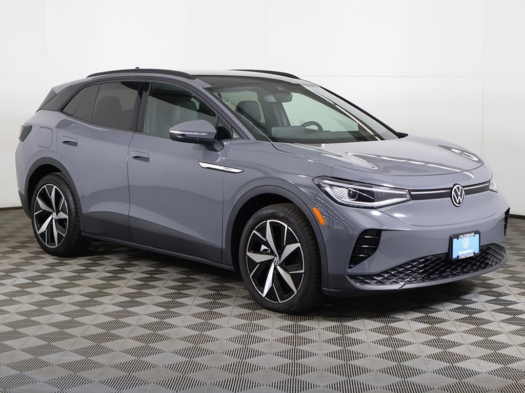 Used 2023 Volkswagen ID.4 PRO S with VIN 1V2VMPE88PC030856 for sale in Streetsboro, OH