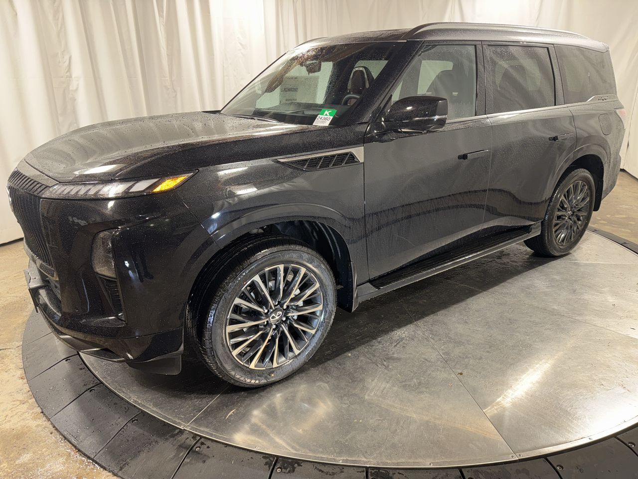 2026 INFINITI QX80 Autograph's photo