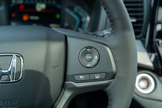 2026 Honda Odyssey photo 25