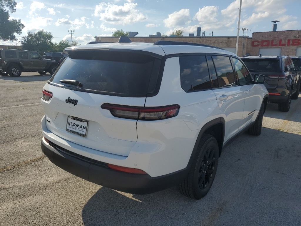 2025 Jeep Grand Cherokee Altitude X photo 7
