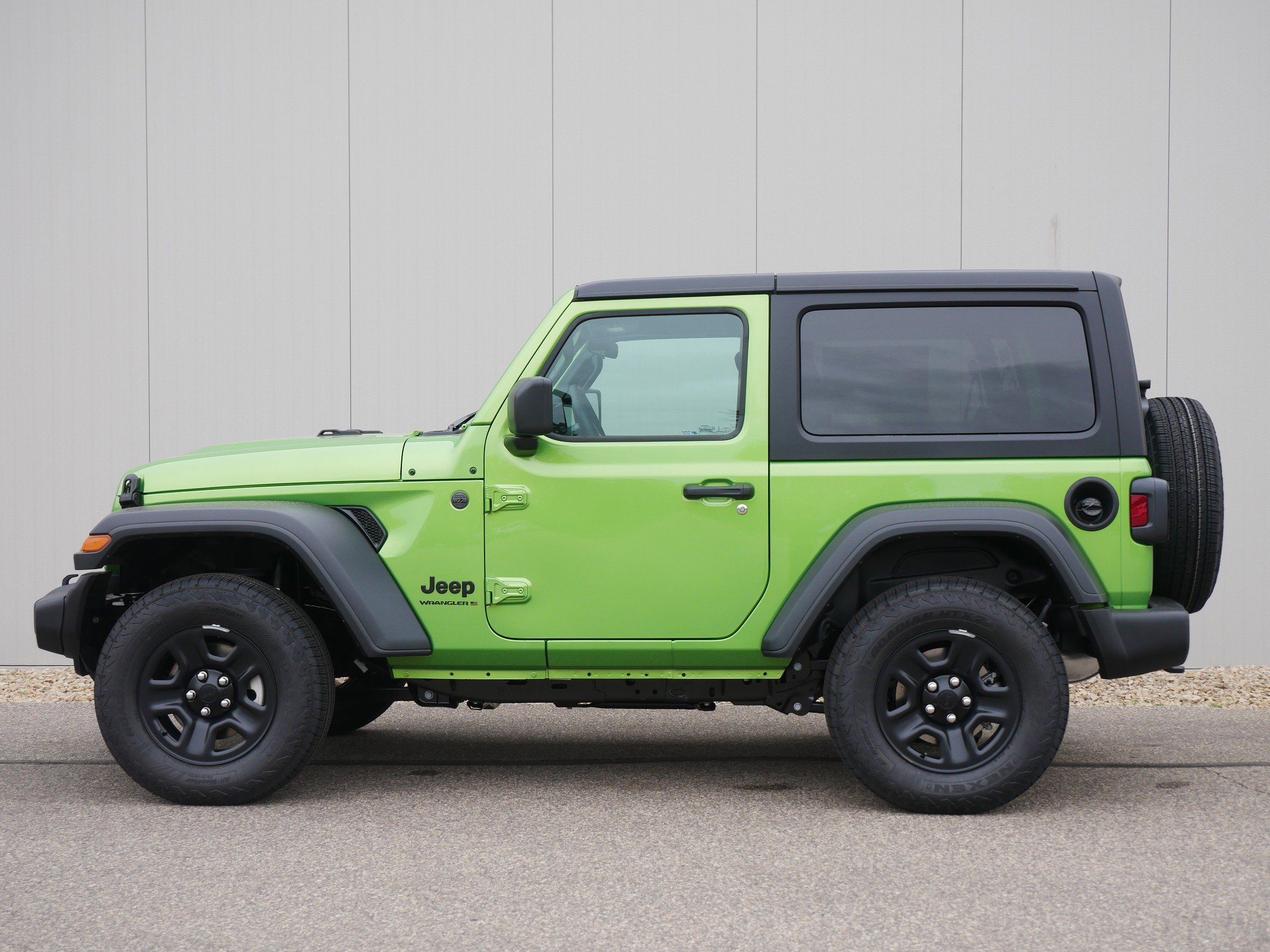 2025 Jeep Wrangler Sport photo 2