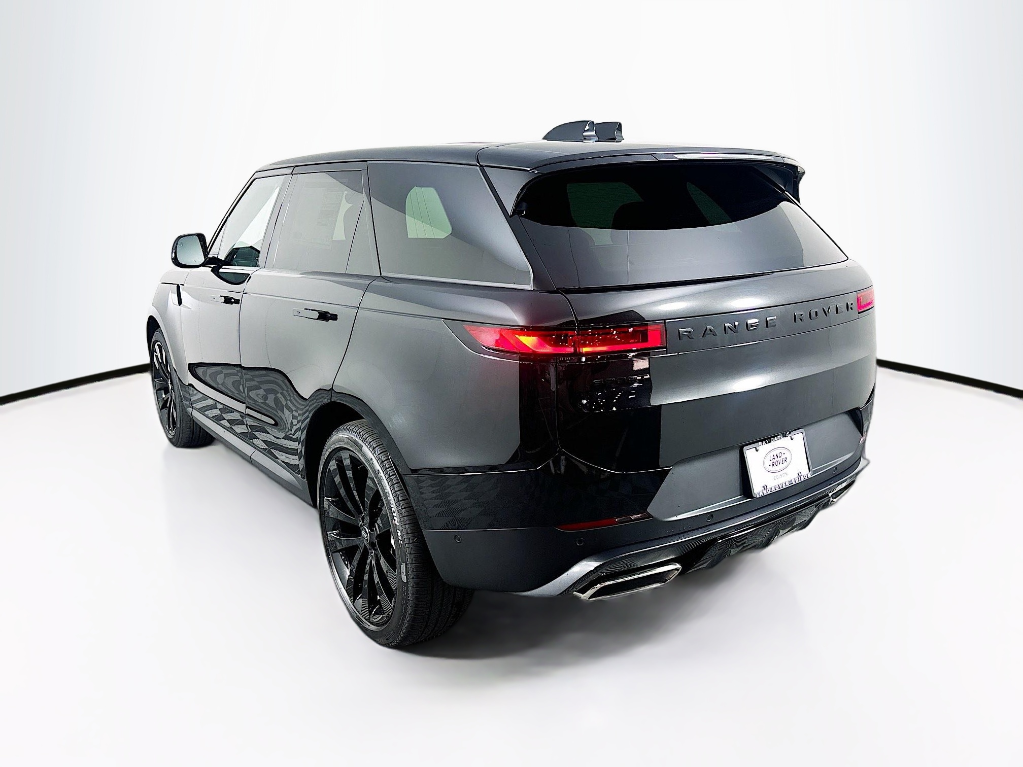 2025 Land Rover Range Rover Sport SE photo 6