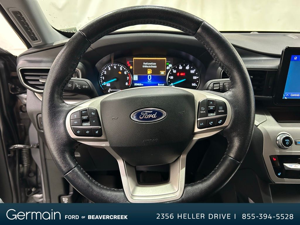 2022 Ford Explorer XLT photo 17