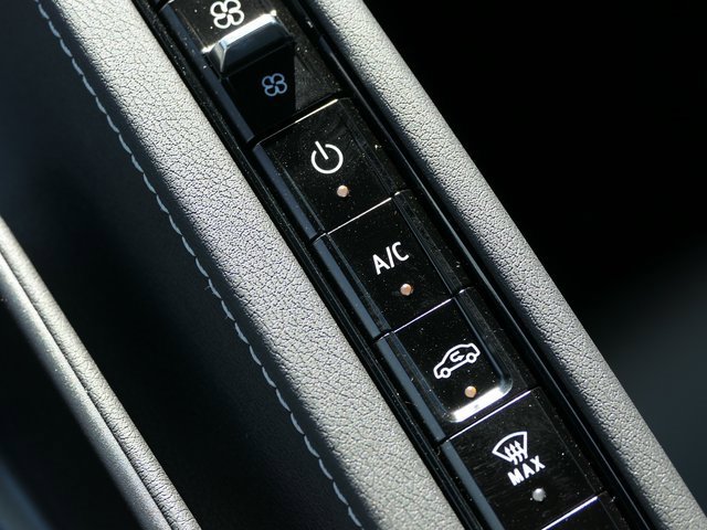 2025 Chevrolet Corvette Stingray 1LT photo 26