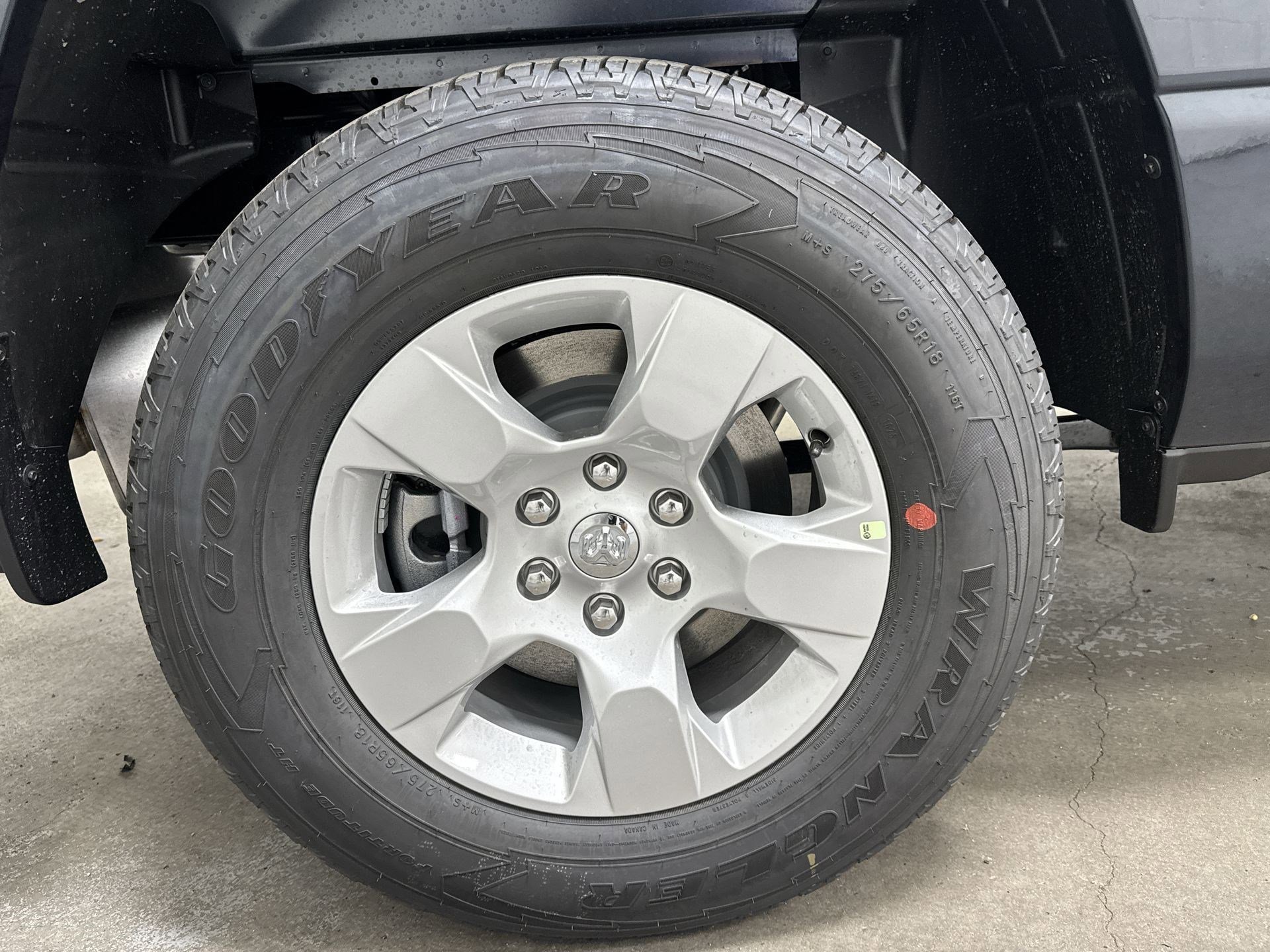 2025 Ram 1500 Tradesman photo 16