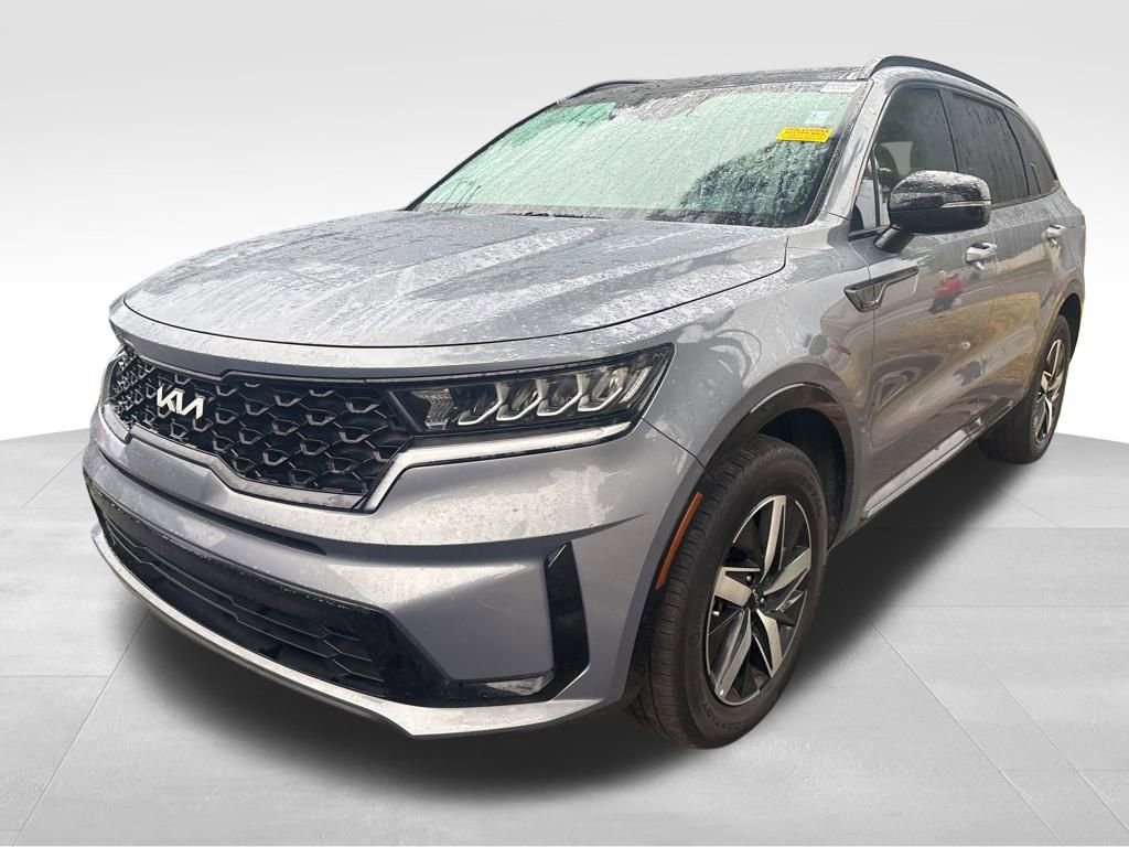 2023 Kia Sorento S photo 2