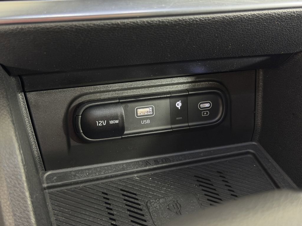 2024 Kia Sportage X-Line photo 28
