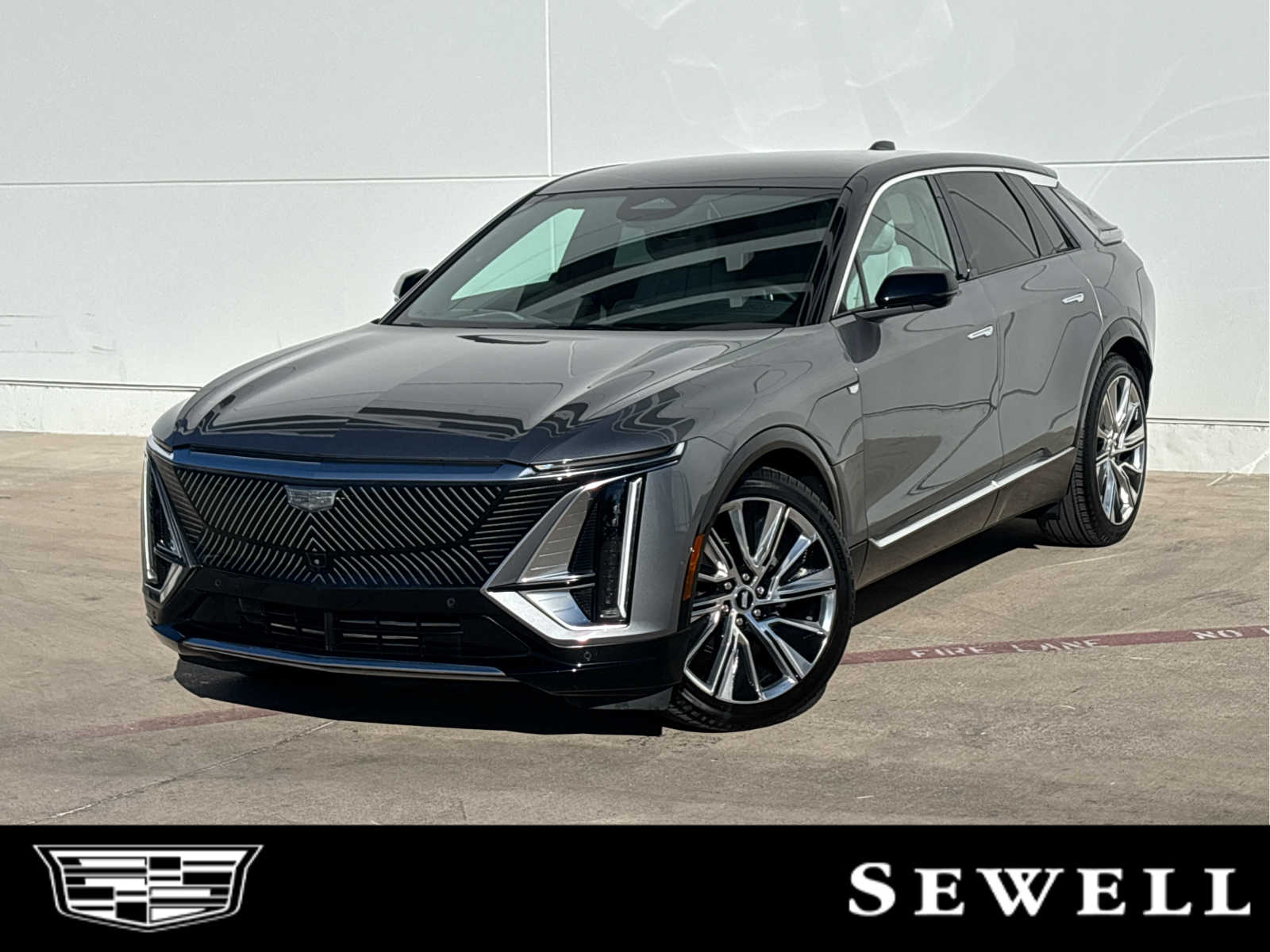 2023 Cadillac LYRIQ Luxury's photo