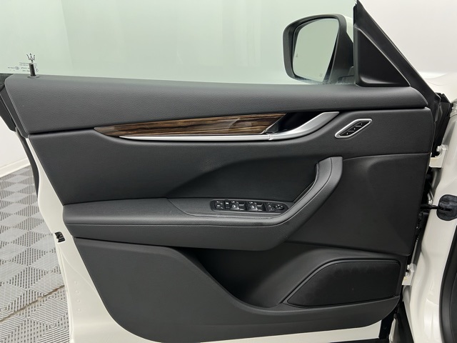 2022 Maserati Levante GT photo 32