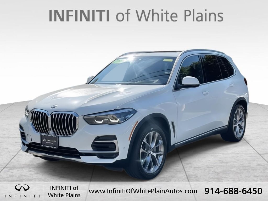 2023 BMW X5 40i's photo