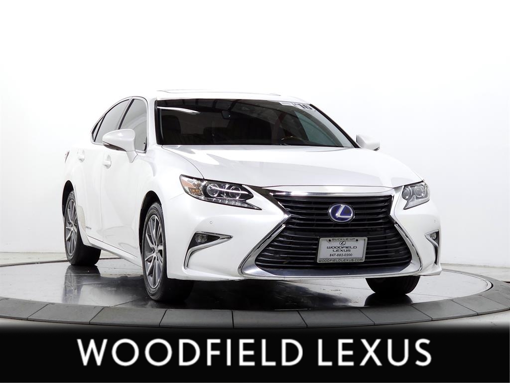 2016 Lexus ES 300h