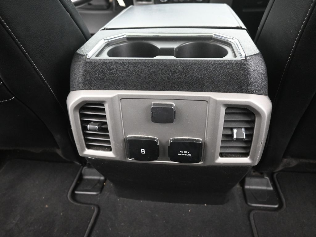 2021 Ford F-250 photo 16
