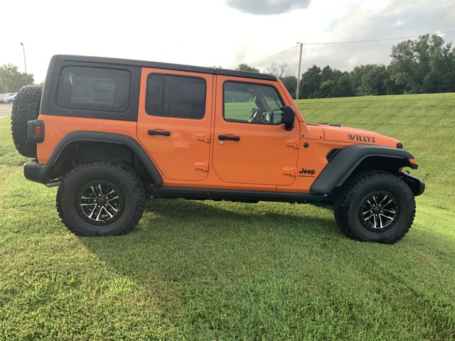 2025 Jeep Wrangler Willys photo 9