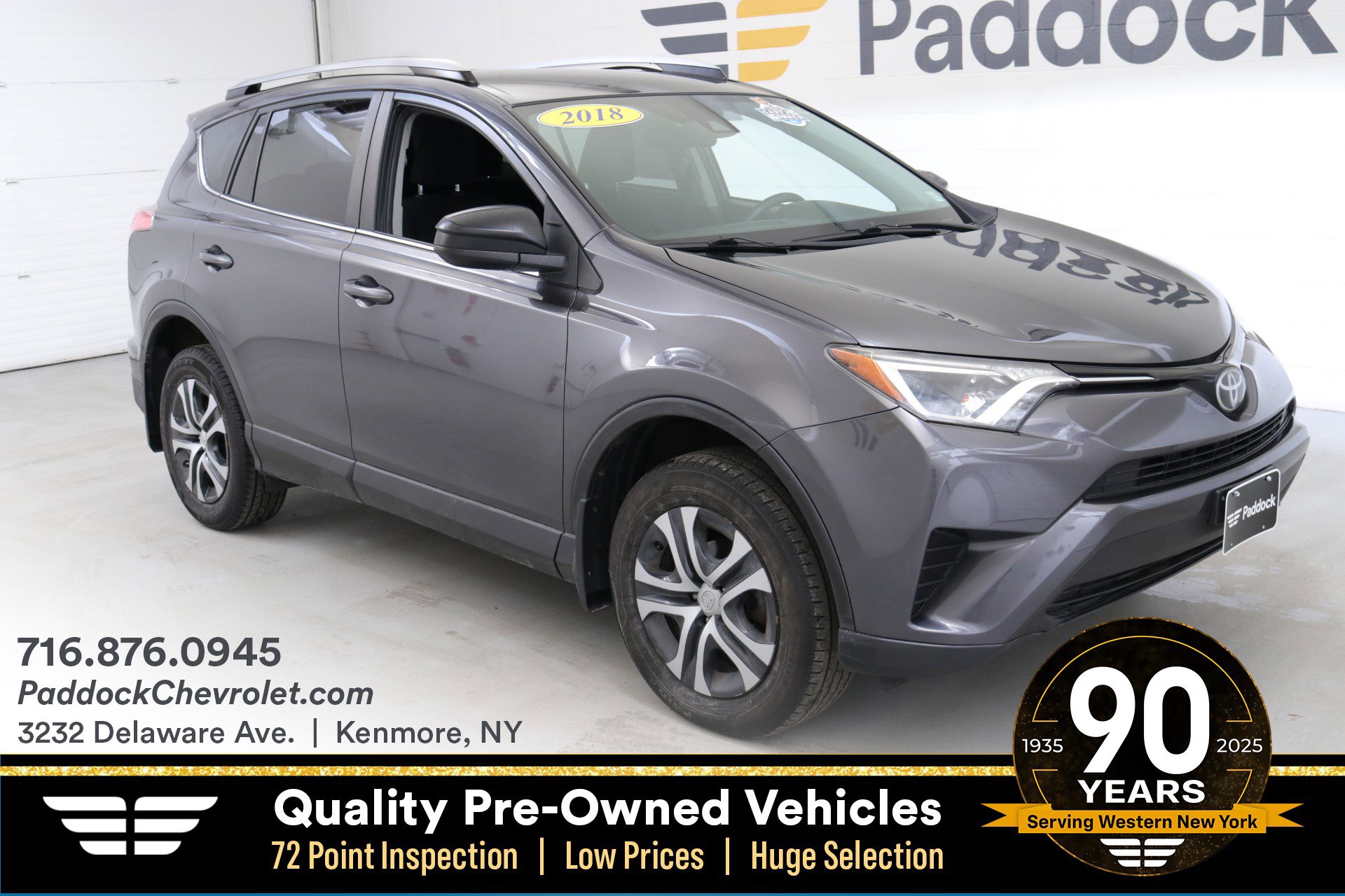 2018 Toyota RAV4 LE's photo