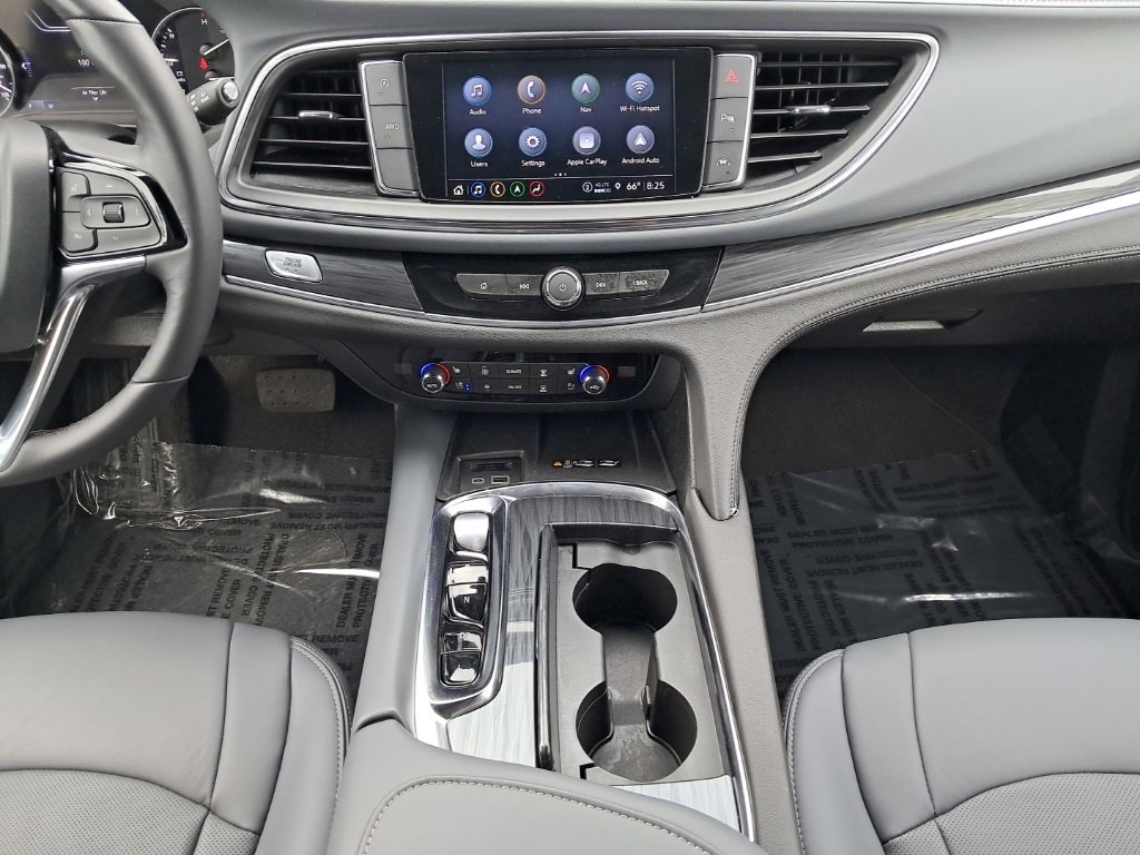 2024 Buick Enclave Premium photo 18