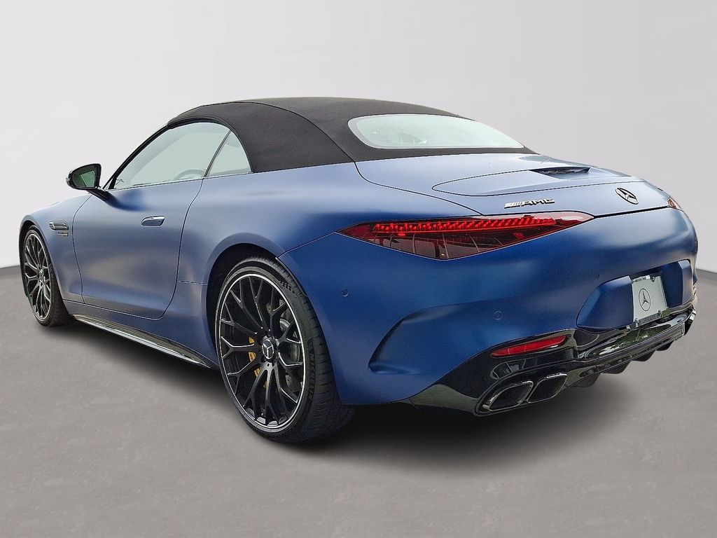 2025 Mercedes Benz SL 55 AMG photo 4