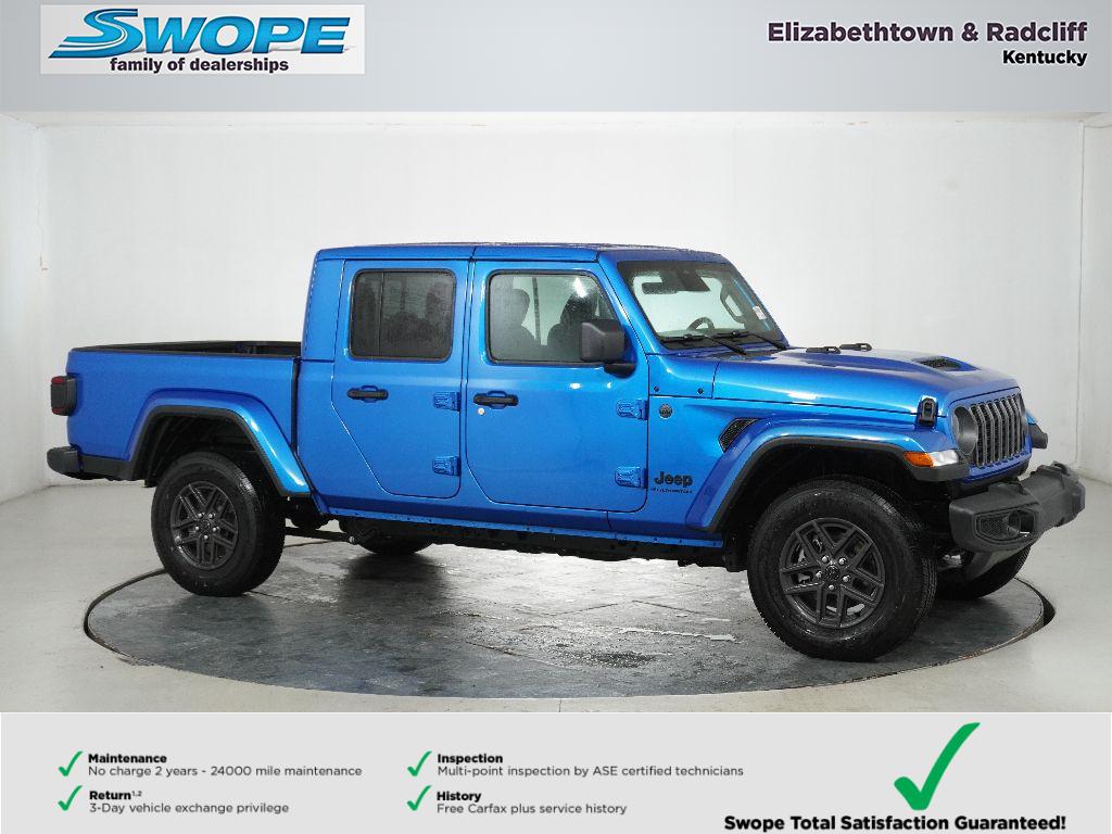 2026 Jeep Gladiator Sport S's photo