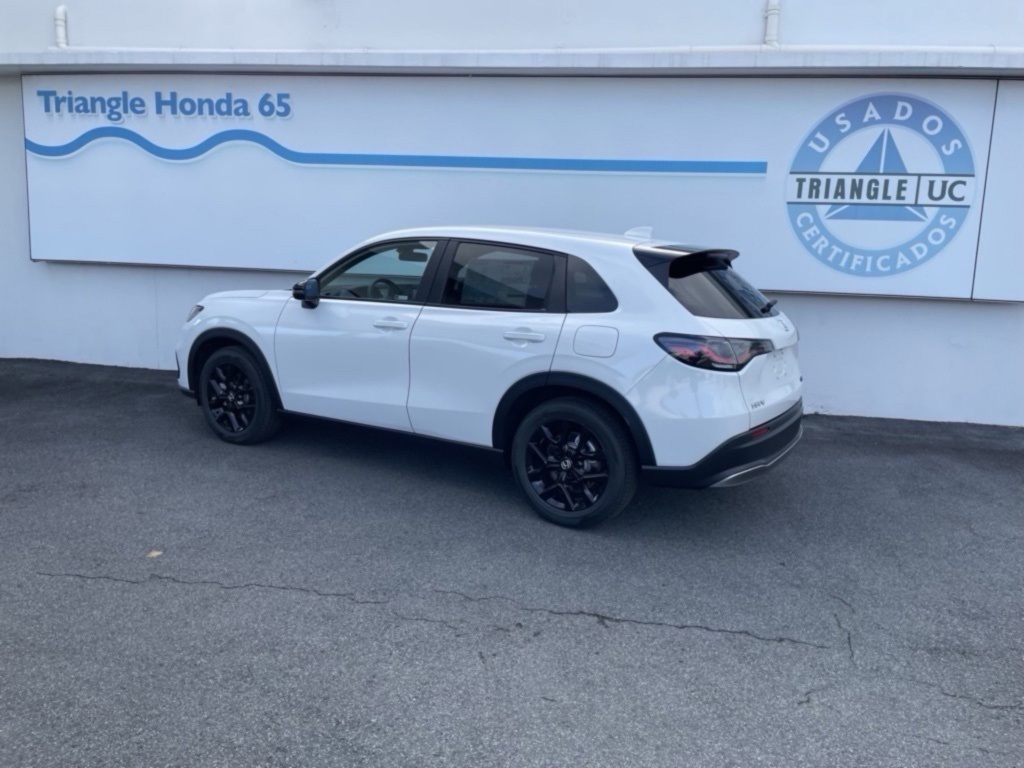 2025 Honda HR-V Sport photo 3